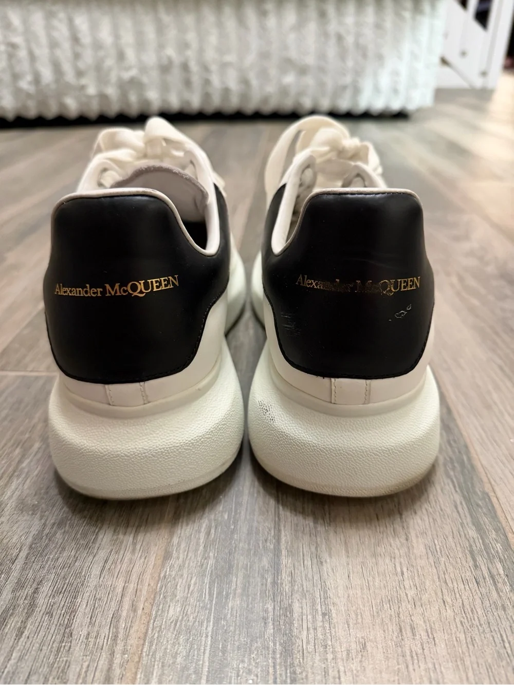 Alexander McQueen Oversized Sneaker White Black